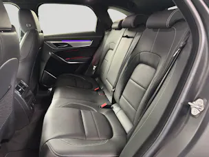 Jaguar F-Pace 2.0 D200 R-Dynamic MHEV SE AWD