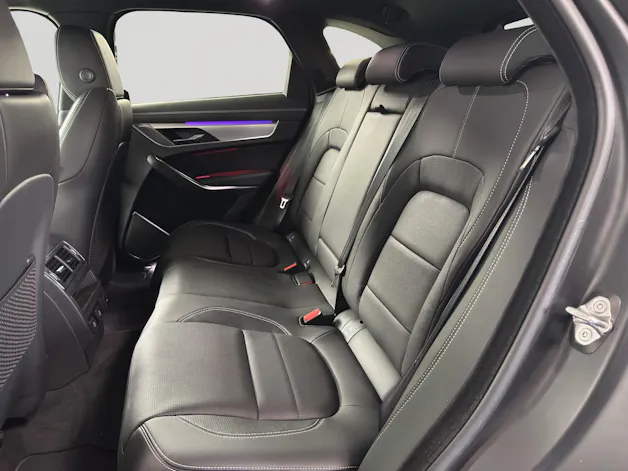 Jaguar F-Pace 2.0 D200 R-Dynamic MHEV SE AWD