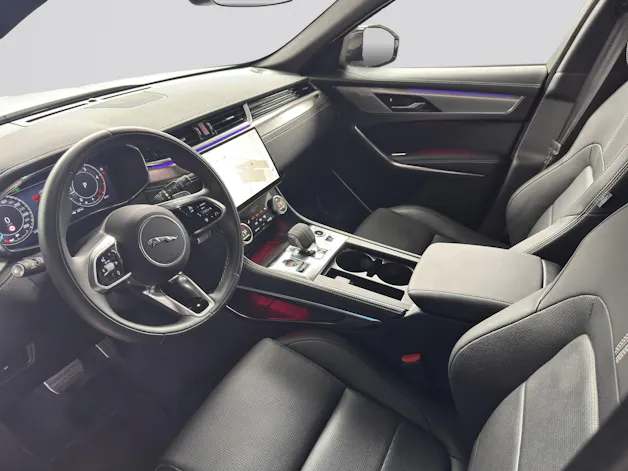 Jaguar F-Pace 2.0 D200 R-Dynamic MHEV SE AWD