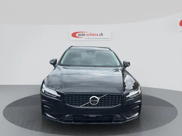 VOLVO V60 B4 Benzin Mild Hybrid Plus Dark DCT