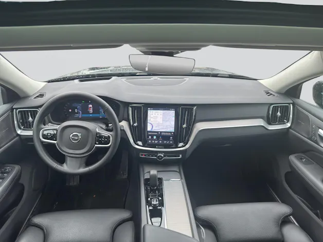 VOLVO V60 B4 Benzin Mild Hybrid Plus Dark DCT