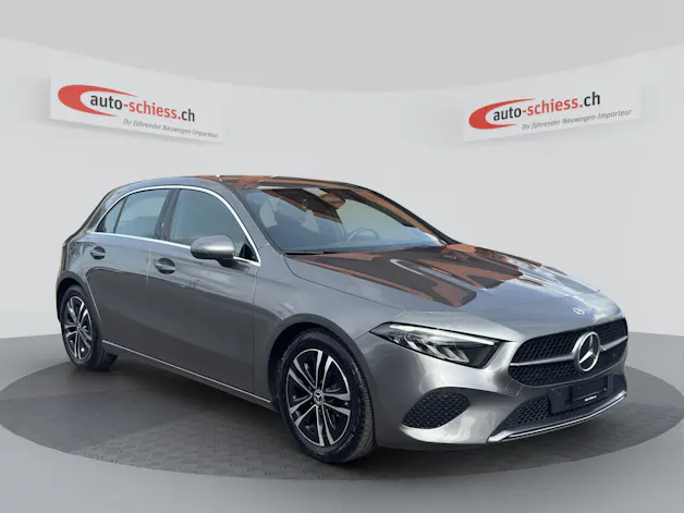 MERCEDES-BENZ A 180 d 8G-DCT Progressive
