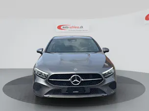 MERCEDES-BENZ A 180 d 8G-DCT Progressive
