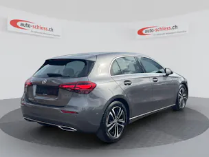 MERCEDES-BENZ A 180 d 8G-DCT Progressive