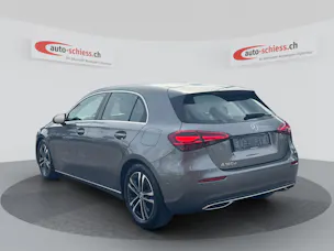 MERCEDES-BENZ A 180 d 8G-DCT Progressive