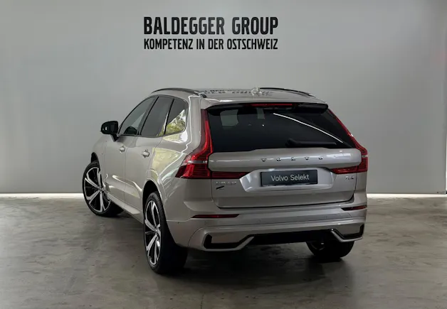 VOLVO XC60 2.0 T6 TE Ultra Dark eAWD