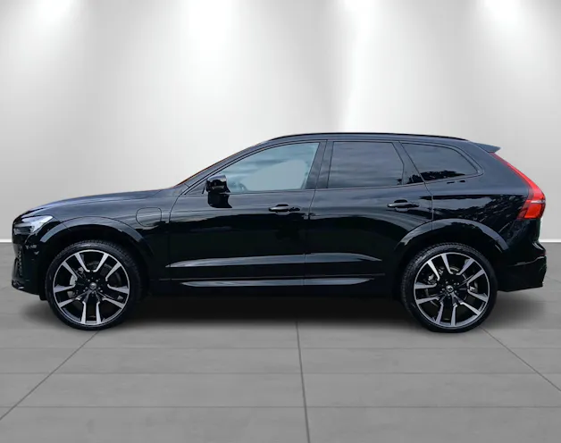 VOLVO XC60 2.0 T8 TE Ultra Dark eAWD