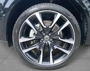 VOLVO XC60 2.0 T8 TE Ultra Dark eAWD