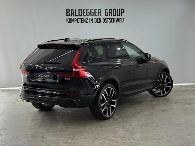 VOLVO XC60 2.0 T8 TE Ultra Dark eAWD