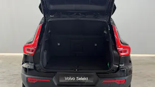 VOLVO XC40 2.0 B4 MH Ultra Dark