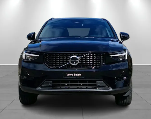 VOLVO XC40 2.0 B4 MH Ultra Dark