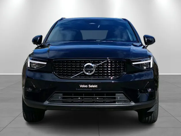 VOLVO XC40 2.0 B4 MH Ultra Dark