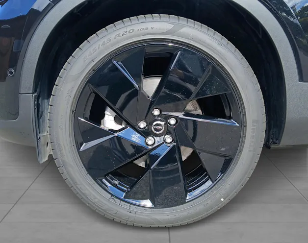 VOLVO XC40 2.0 B4 MH Ultra Dark