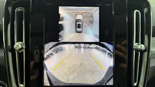 VOLVO XC40 2.0 B4 MH Ultra Dark