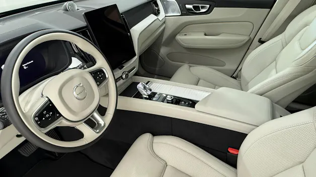 VOLVO XC60 2.0 T6 TE Ultra Bright eA