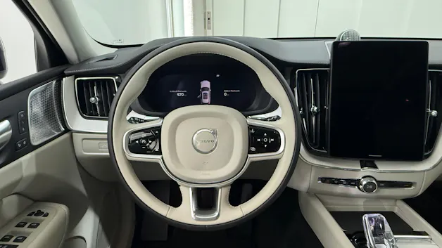 VOLVO XC60 2.0 T6 TE Ultra Bright eA