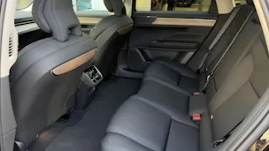VOLVO ES90 Plus