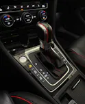 VW Golf 2.0 TSI GTI TCR DSG