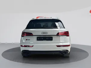 AUDI SQ5 TDI quattro Schwarz Optik tiptronic