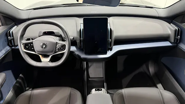 VOLVO EX 30 E60 Twin Plus Performance