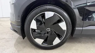 VOLVO EX 30 E60 Twin Plus Performance