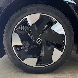 VOLVO EX 30 E60 Twin Plus Performance
