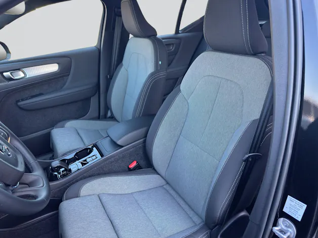 VOLVO XC40 B3 Plus Black Edition