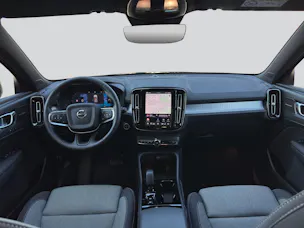 VOLVO XC40 B3 Plus Black Edition