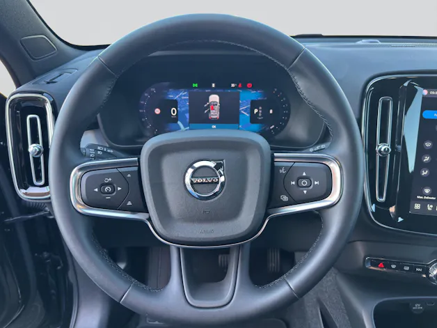 VOLVO XC40 B3 Plus Black Edition