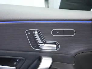 MERCEDES-BENZ A 220 4Matic 8G-DCT *CH-Fahrzeug*