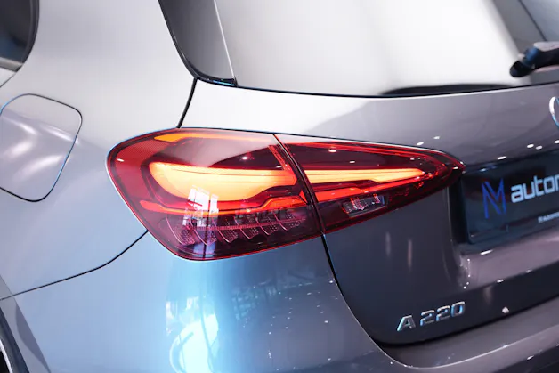 MERCEDES-BENZ A 220 4Matic 8G-DCT *CH-Fahrzeug*