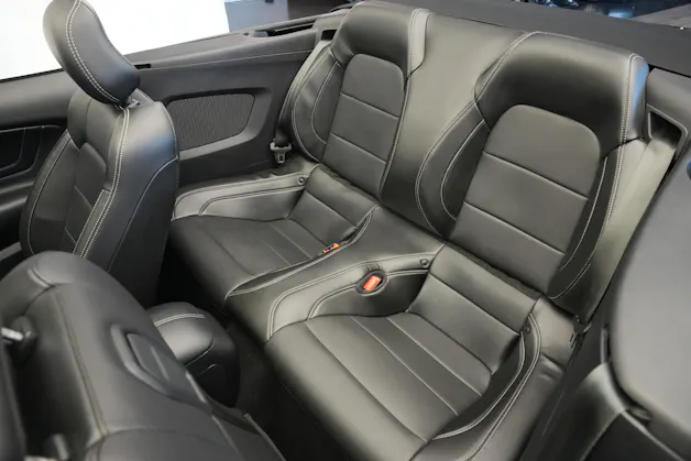 FORD Mustang Convertible 5.0 V8 GT Automat *CH-Fahrzeug*