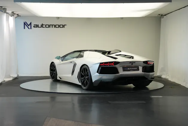 Lamborghini Aventador LP700-4 Roadster E-Gear *Unikat* *Novitec* *Mattlackierung*