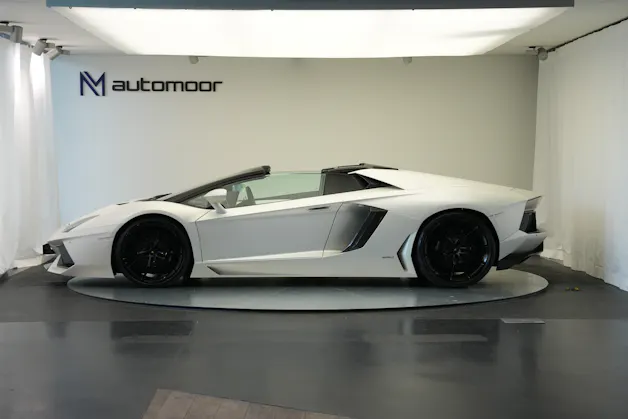 Lamborghini Aventador LP700-4 Roadster E-Gear *Unikat* *Novitec* *Mattlackierung*