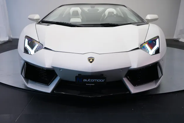 Lamborghini Aventador LP700-4 Roadster E-Gear *Unikat* *Novitec* *Mattlackierung*