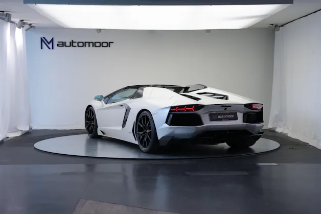 Lamborghini Aventador LP700-4 Roadster E-Gear *Unikat* *Novitec* *Mattlackierung*
