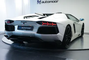 Lamborghini Aventador LP700-4 Roadster E-Gear *Unikat* *Novitec* *Mattlackierung*