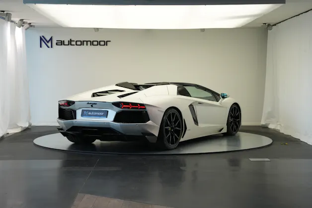 Lamborghini Aventador LP700-4 Roadster E-Gear *Unikat* *Novitec* *Mattlackierung*