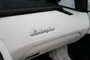Lamborghini Aventador LP700-4 Roadster E-Gear *Unikat* *Novitec* *Mattlackierung*