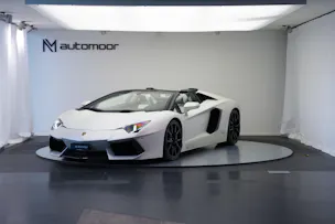 Lamborghini Aventador LP700-4 Roadster E-Gear *Unikat* *Novitec* *Mattlackierung*