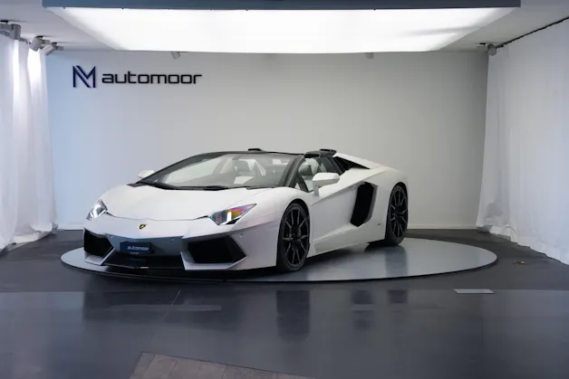 Lamborghini Aventador LP700-4 Roadster E-Gear *Unikat* *Novitec* *Mattlackierung*