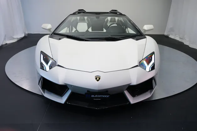 Lamborghini Aventador LP700-4 Roadster E-Gear *Unikat* *Novitec* *Mattlackierung*