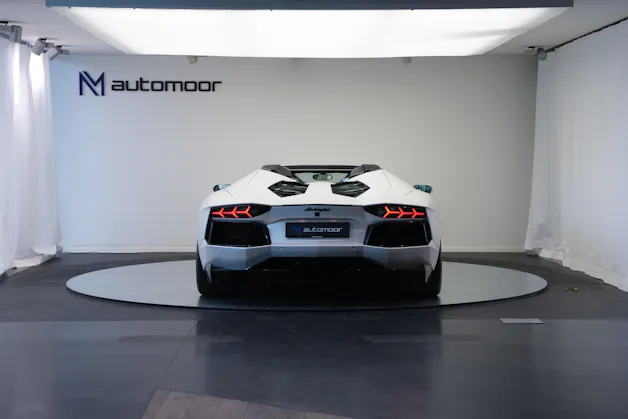 Lamborghini Aventador LP700-4 Roadster E-Gear *Unikat* *Novitec* *Mattlackierung*