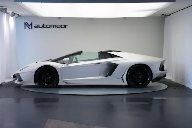 Lamborghini Aventador LP700-4 Roadster E-Gear *Unikat* *Novitec* *Mattlackierung*