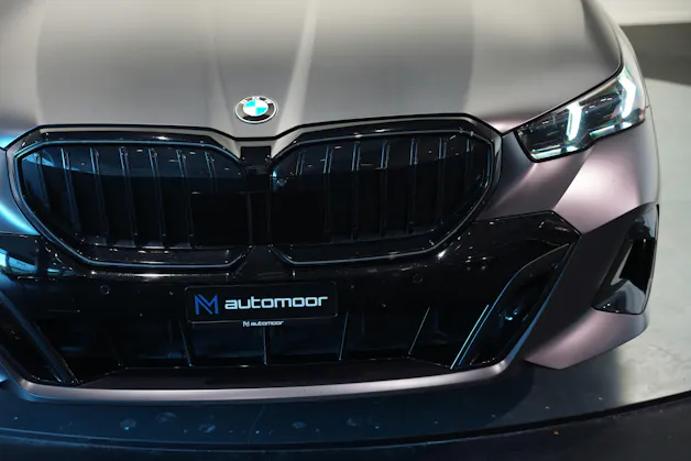 BMW 540d xDrive 48V M Sport Pro Steptronic *Frozen Deep Grey* *Iconic Glow* *Shadow Line* *Carbon*