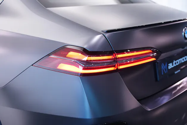 BMW 540d xDrive 48V M Sport Pro Steptronic *Frozen Deep Grey* *Iconic Glow* *Shadow Line* *Carbon*