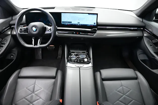 BMW 540d xDrive 48V M Sport Pro Steptronic *Frozen Deep Grey* *Iconic Glow* *Shadow Line* *Carbon*