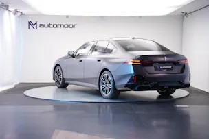 BMW 540d xDrive 48V M Sport Pro Steptronic *Frozen Deep Grey* *Iconic Glow* *Shadow Line* *Carbon*