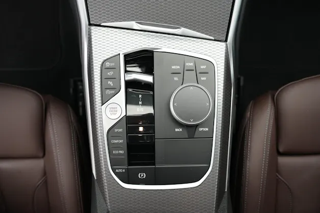 BMW M340i xDrive 48V Steptronic *Facelift* *HuD* *Curved Display*
