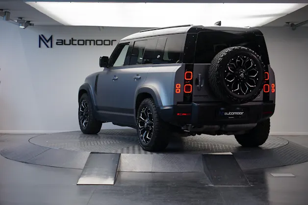 Land Rover Defender 110 3.0 D I6 300 HSE AWD AT8 *Fuel Offroad Felgen* *CH-Fahrzeug* *Approved Garantie*